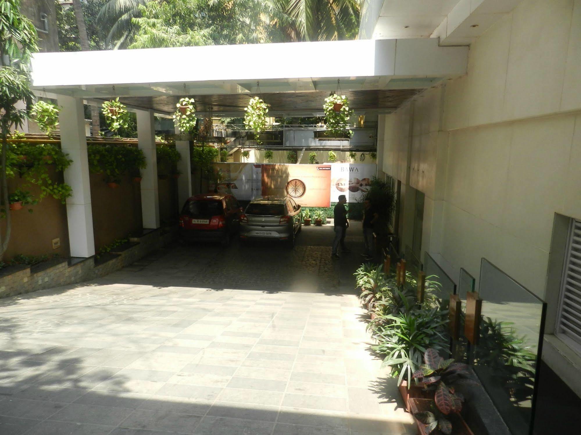 Hotel Bawa Continental Bombay Esterno foto