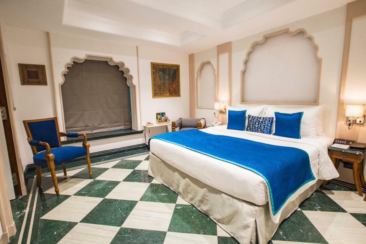 Hotel Bawa Continental Bombay Esterno foto